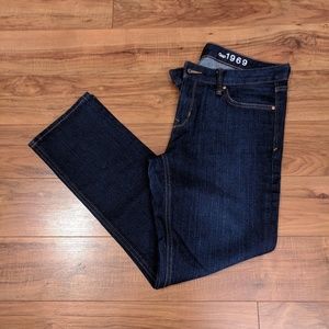 [30s/10] NWOT GAP Real Straight Dark Wash Jeans